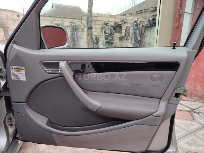 Mercedes C 230 2000, 210,477 km - 2.3 л - Bakı