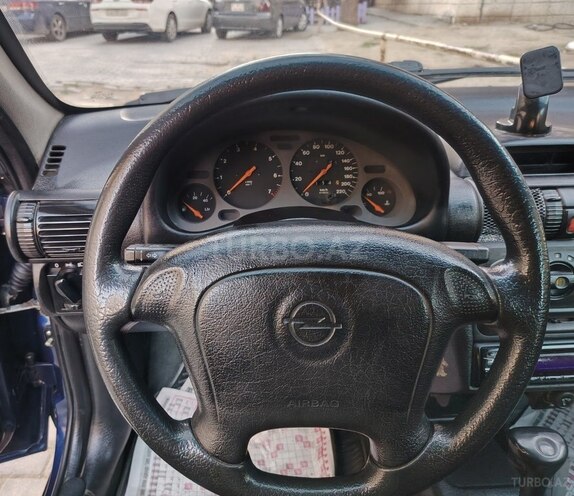 Opel Vita 1998, 320,000 km - 1.4 л - Bakı