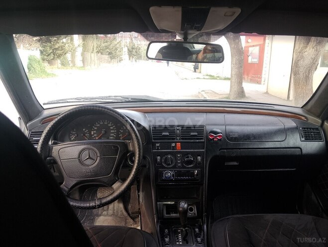 Mercedes C 180 1994, 258,000 km - 1.8 л - Bakı