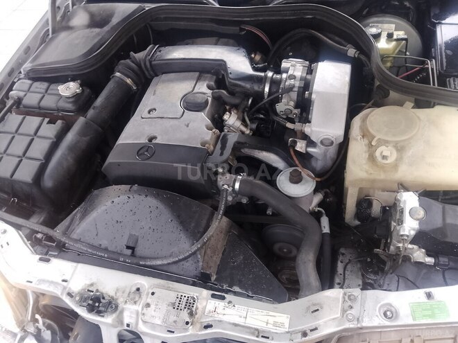 Mercedes C 180 1994, 258,000 km - 1.8 л - Bakı