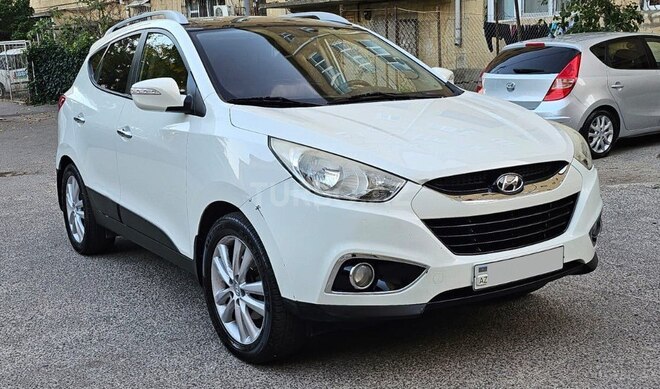 Hyundai ix35-3