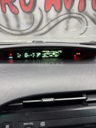 Toyota Prius 2011, 250,000 km - 1.8 l - Bakı