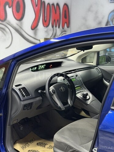Toyota Prius 2011, 250,000 km - 1.8 l - Bakı