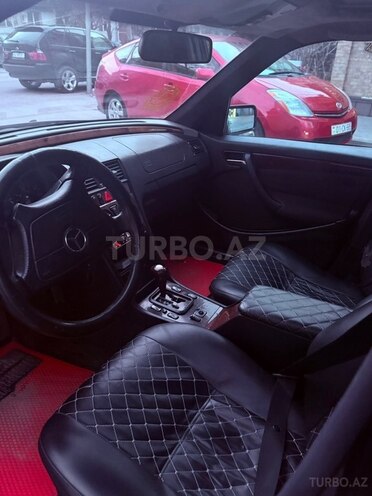 Mercedes C 230 1998, 250,000 km - 2.3 l - Bakı