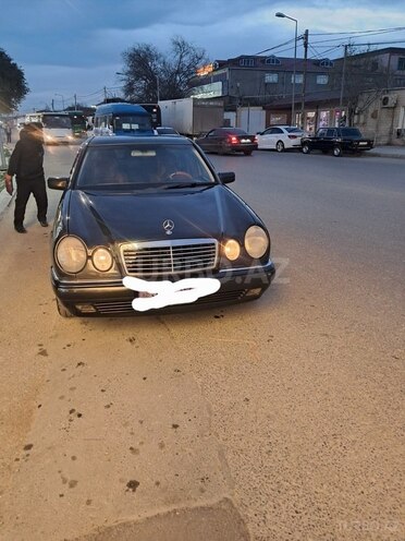 Mercedes E 240 1999, 858,207 km - 2.4 l - Bakı
