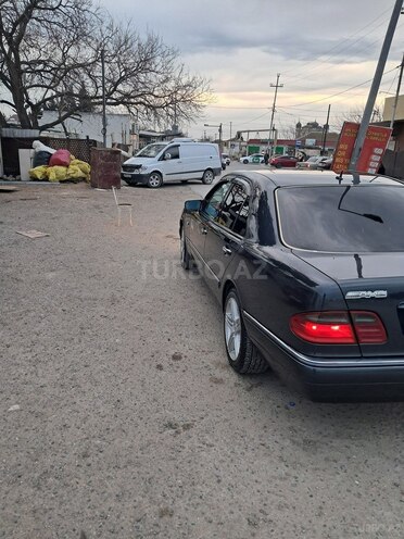 Mercedes E 240 1999, 858,207 km - 2.4 l - Bakı