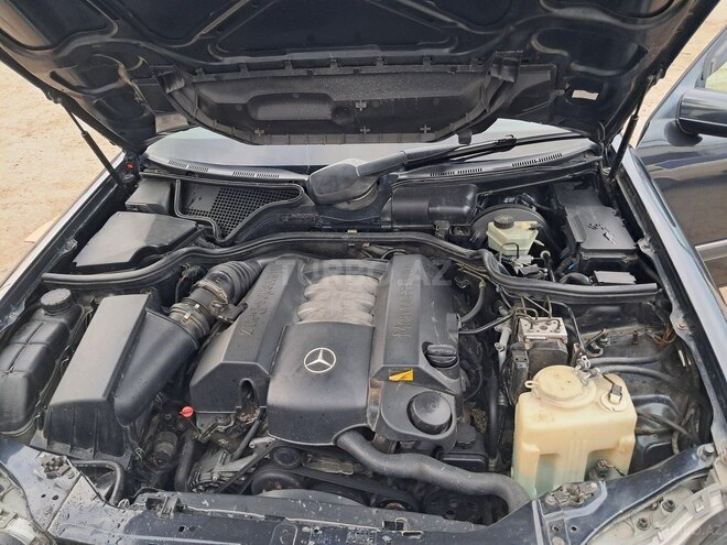 Mercedes E 240 1999, 858,207 km - 2.4 l - Bakı