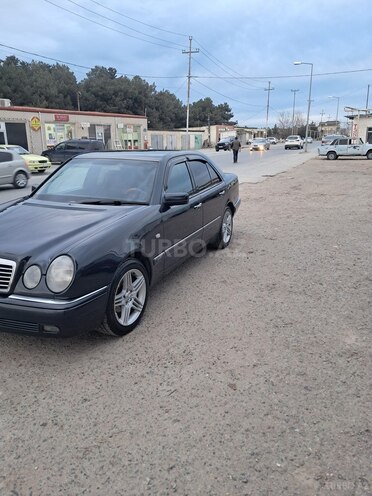 Mercedes E 240 1999, 858,207 km - 2.4 l - Bakı