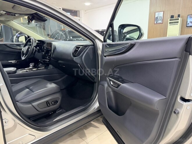 Lexus NX 350h-22