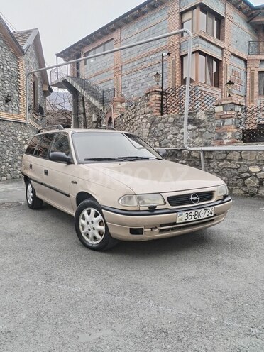 Opel Astra 1997, 526,398 km - 1.8 l - Şəki