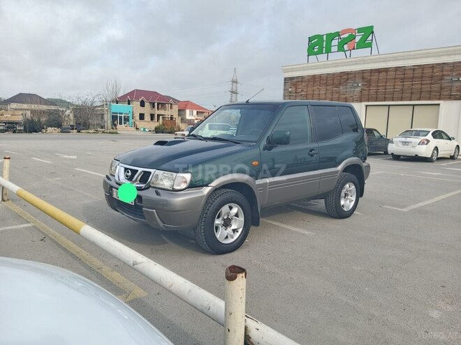Nissan Terrano 2003, 320,000 km - 3.0 l - Bakı