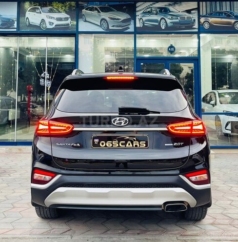 Hyundai Santa Fe-6