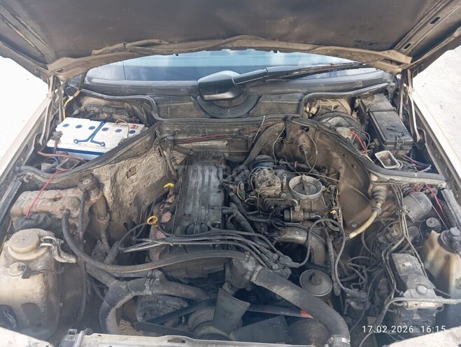 Mercedes 200 E 1990, 385,550 km - 2.0 l - Bakı