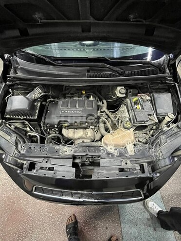 Chevrolet Aveo 2012, 196,000 km - 1.4 l - Gəncə