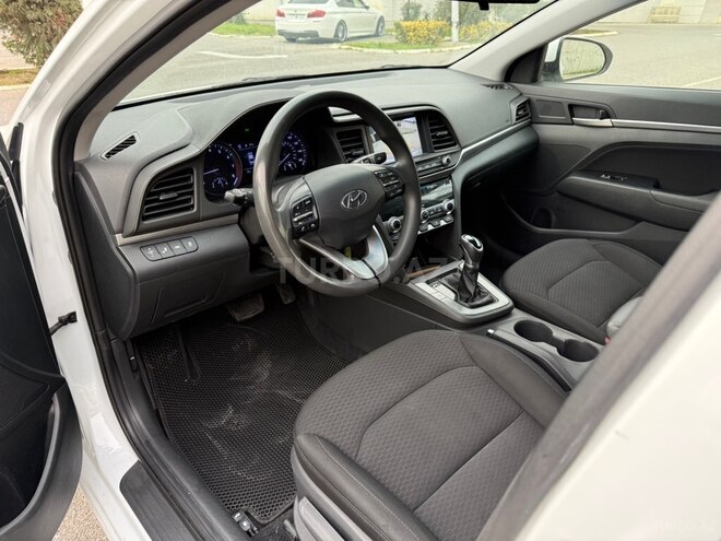 Hyundai Elantra 2019, 144,300 km - 2.0 l - Bakı