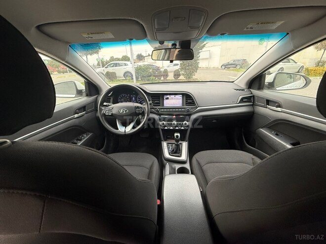 Hyundai Elantra 2019, 144,300 km - 2.0 l - Bakı