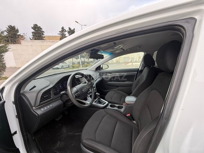 Hyundai Elantra 2019, 144,300 km - 2.0 l - Bakı
