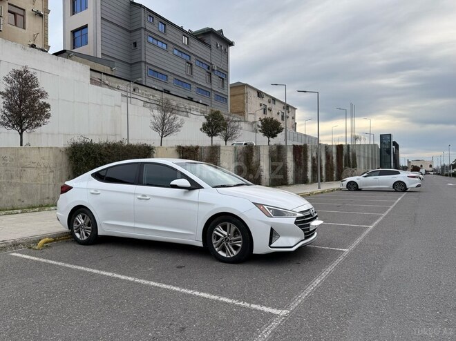 Hyundai Elantra 2019, 144,300 km - 2.0 l - Bakı