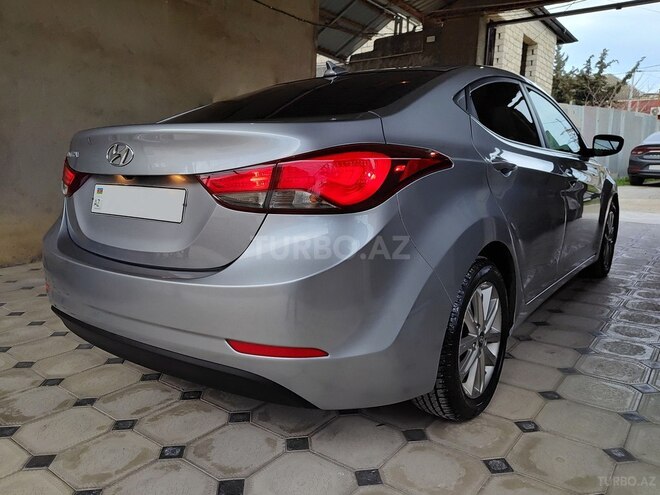 Hyundai Elantra 2015, 128,273 km - 1.8 l - Bakı