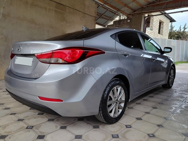Hyundai Elantra 2015, 128,273 km - 1.8 l - Bakı