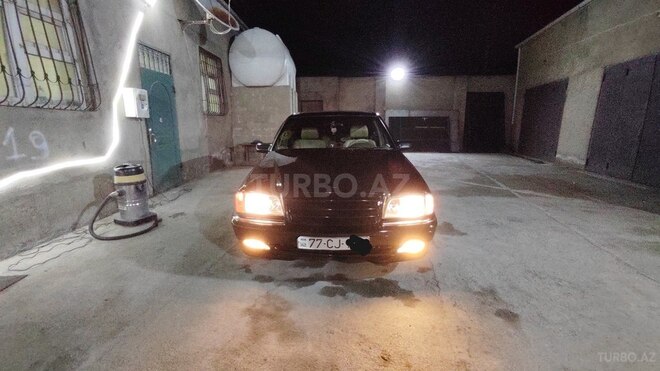 Mercedes C 230 1998, 280,000 km - 2.3 л - Bakı