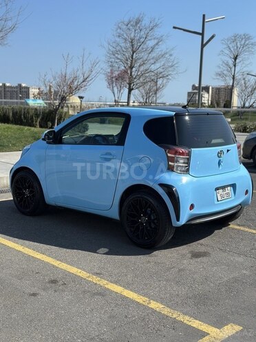Toyota IQ-3