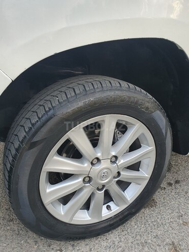 Toyota Land Cruiser 2010, 179,000 km - 4.0 l - Bakı