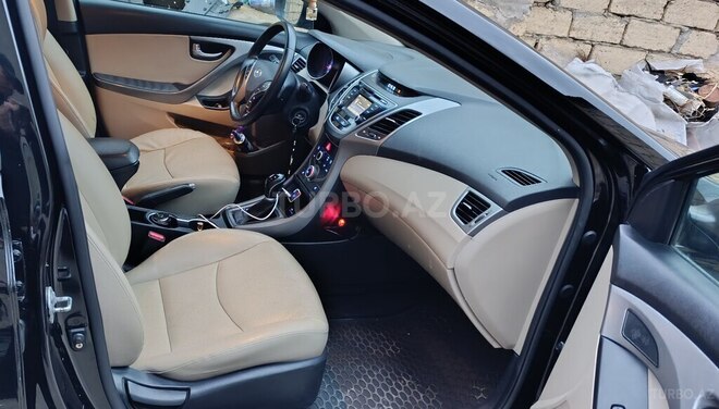 Hyundai Elantra 2014, 119,000 km - 1.8 l - Bakı
