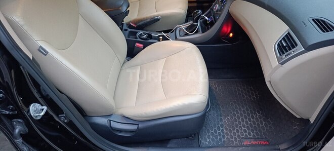 Hyundai Elantra 2014, 119,000 km - 1.8 l - Bakı