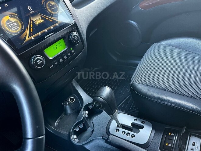 Kia Sportage 2009, 210,000 km - 2.0 l - Bakı
