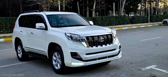 Toyota Land Cruiser Prado 2010, 165,000 km - 2.7 л - Bakı