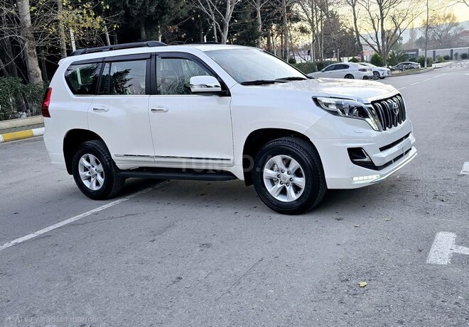 Toyota Land Cruiser Prado 2010, 165,000 km - 2.7 л - Bakı