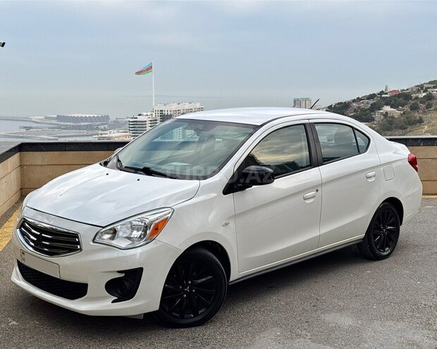 Mitsubishi Mirage 2020, 102,000 km - 1.2 л - Bakı