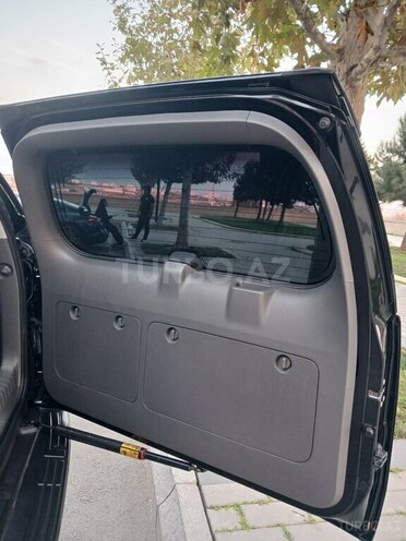 Toyota Land Cruiser Prado 2012, 120,000 km - 2.7 л - Bakı