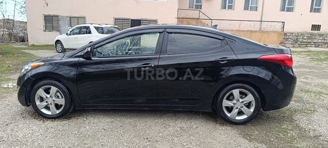 Hyundai Elantra 2011, 313,822 km - 1.8 л - Quba