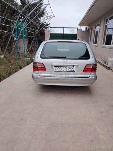 Mercedes E 240 2000, 467,000 km - 2.4 л - Bakı