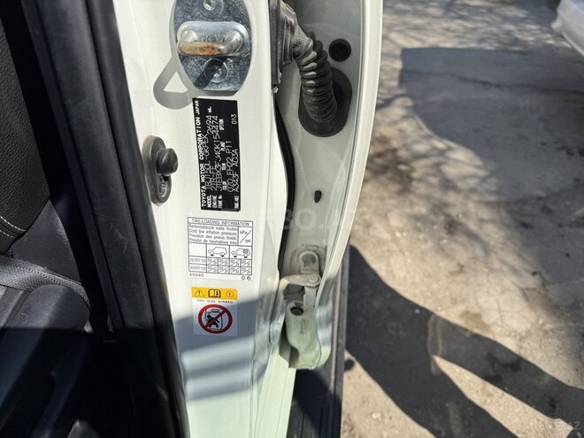 Toyota Land Cruiser Prado 2013, 158,000 km - 2.7 l - Şamaxı