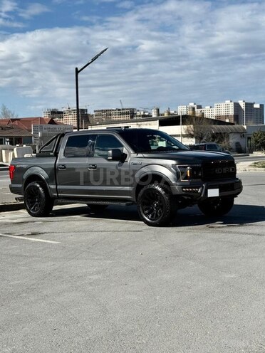 Ford F-150-3