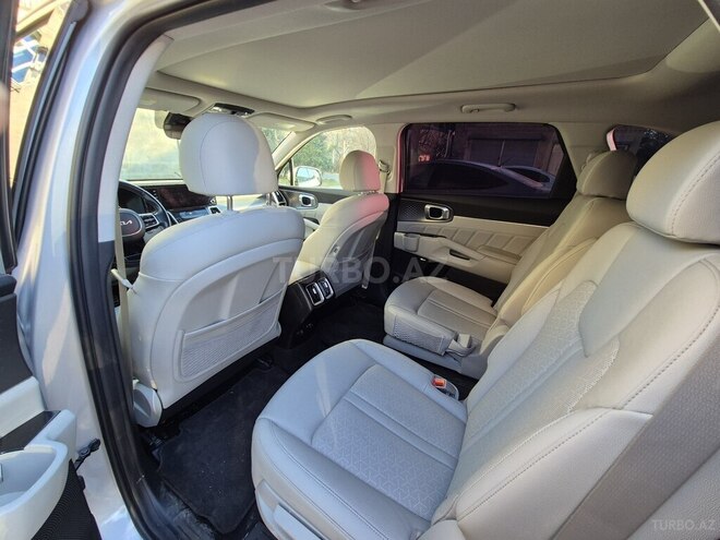 Kia Sorento-14