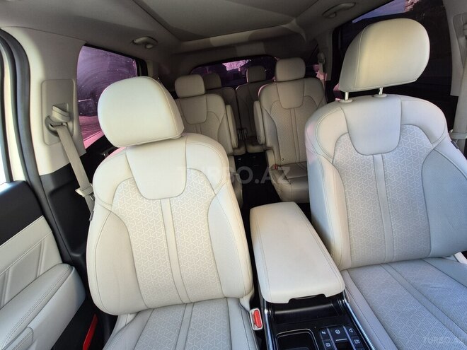 Kia Sorento-12