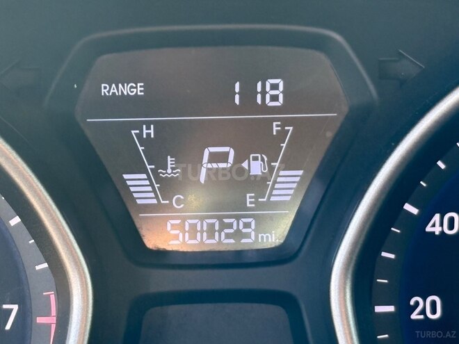 Hyundai Elantra 2015, 80,514 km - 1.8 л - Bakı