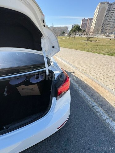 Hyundai Elantra 2015, 80,514 km - 1.8 л - Bakı