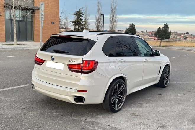 BMW X5 2014, 168,000 km - 4.4 l - Bakı