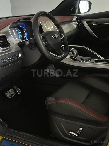 Geely Coolray-11