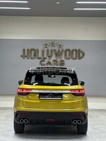 Geely Coolray-10
