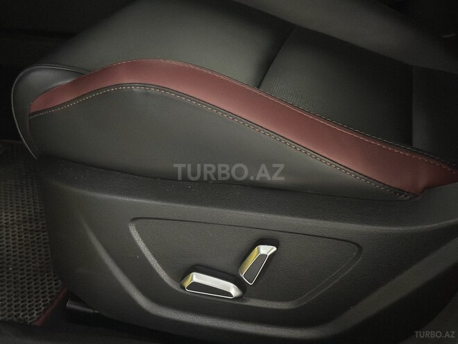 Geely Coolray-31