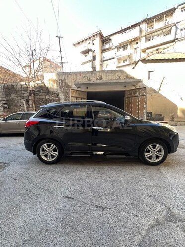 Hyundai ix35 2010, 258,390 km - 2.0 л - Bakı