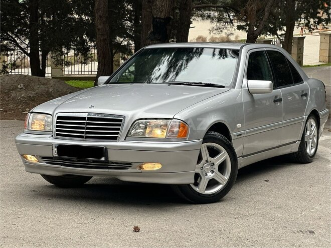 Mercedes C 200-18