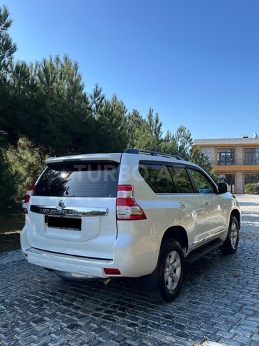 Toyota Land Cruiser Prado 2017, 120,500 km - 2.7 l - Bakı