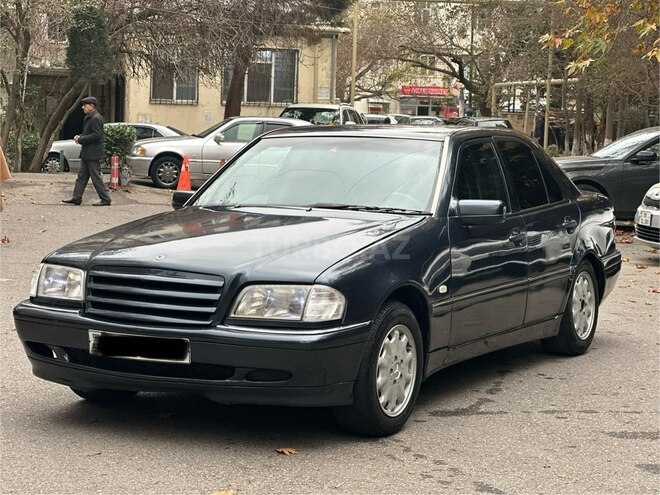 Mercedes C 200-4